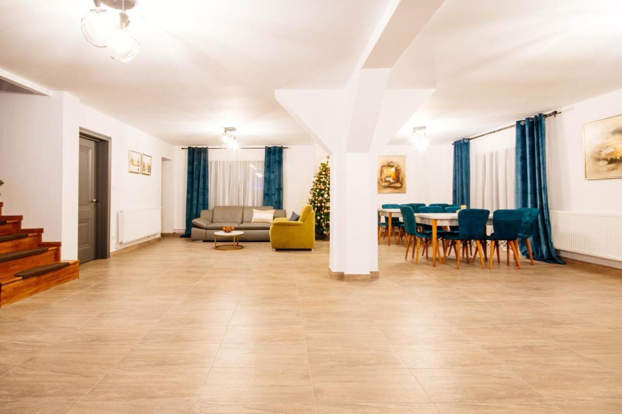Roua Bucovinei Villa Sadova  Exteriör bild