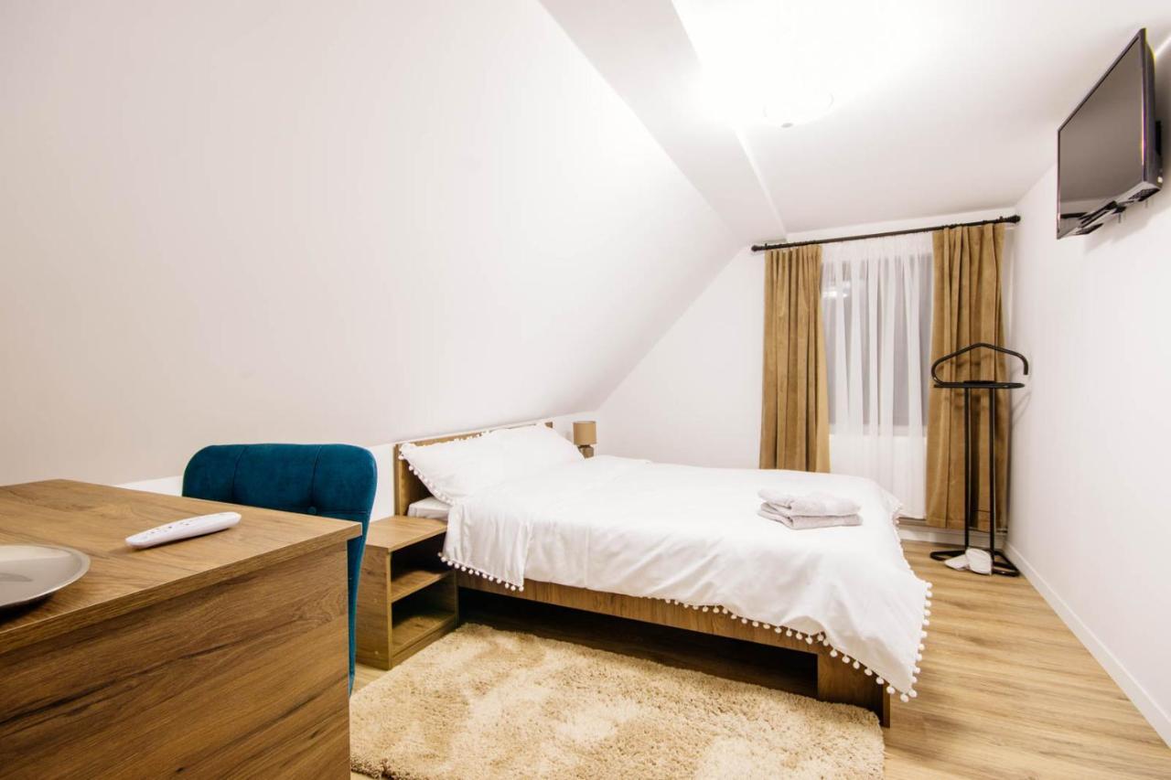 Roua Bucovinei Villa Sadova  Exteriör bild