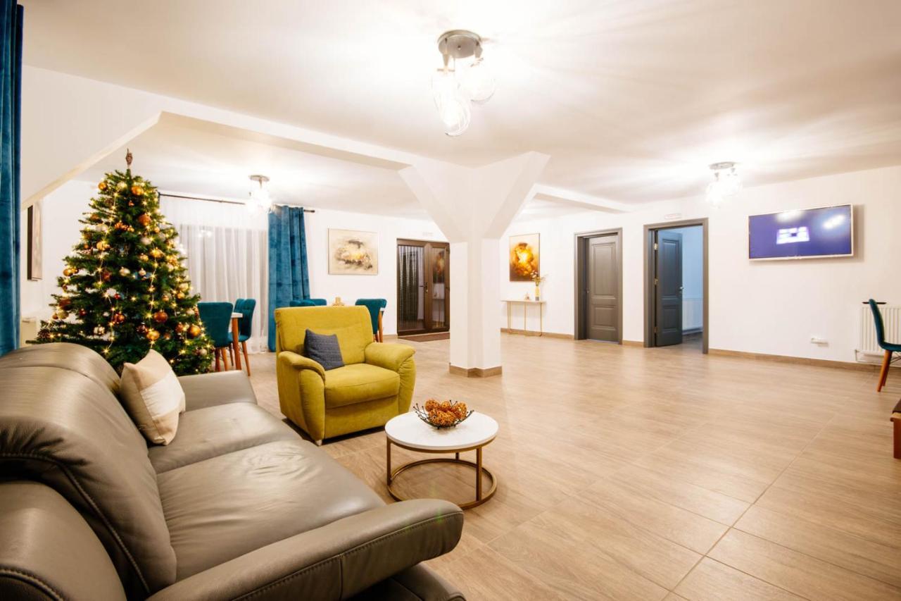 Roua Bucovinei Villa Sadova  Exteriör bild