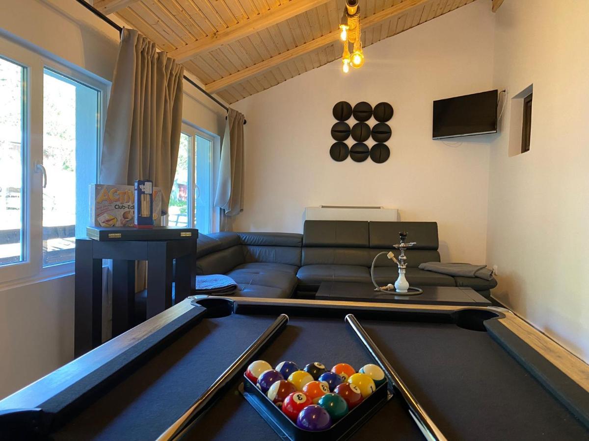 Roua Bucovinei Villa Sadova  Exteriör bild